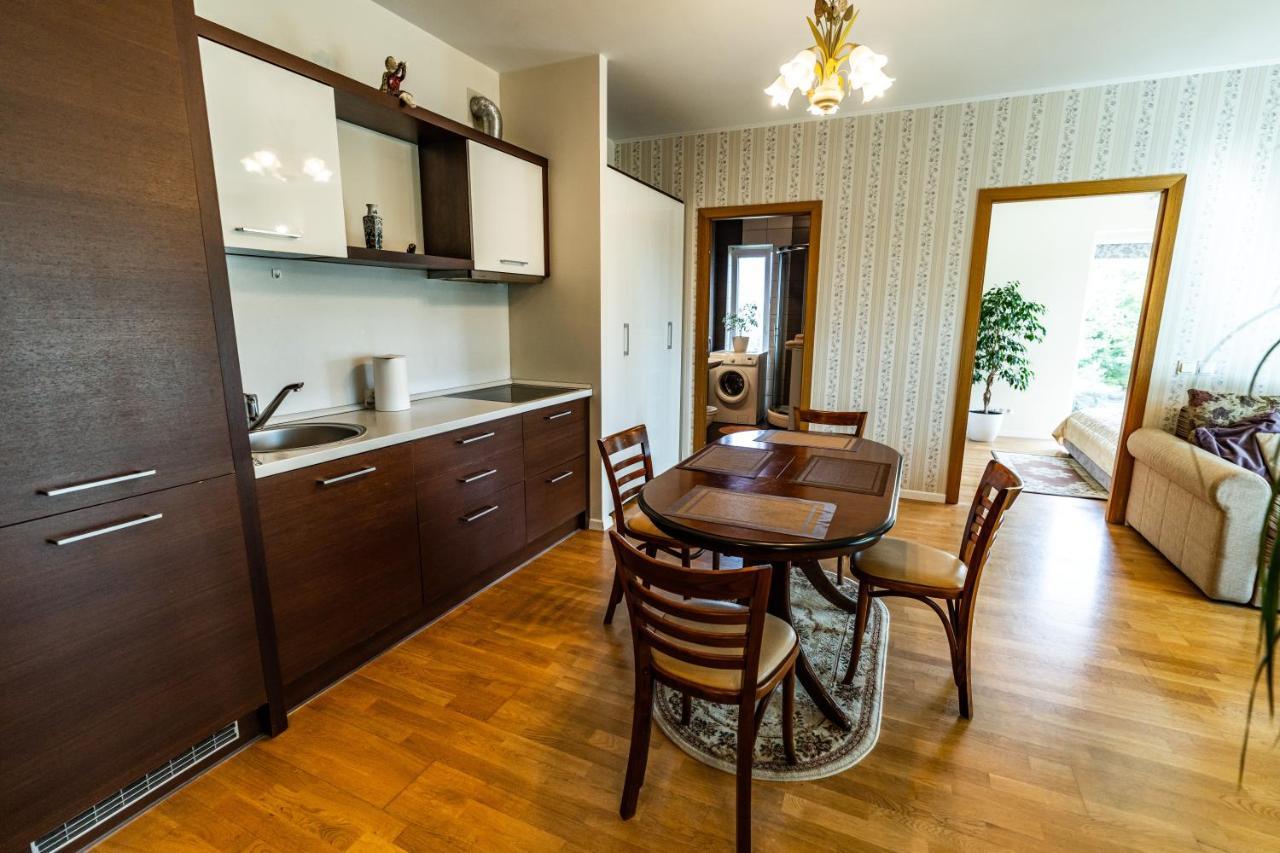 Ramaus Poilsio Apartamentai Паланга Екстериор снимка